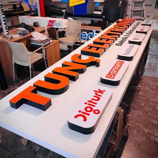 Tunç Elektronik Tabela Ve Cam Tasarımı
